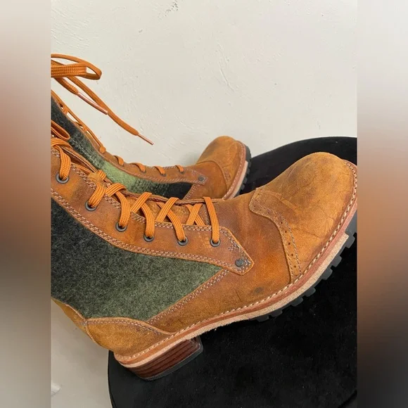 8.5Woolrich Women's Santa Fe Combat Boot Sz - Picture 7 of 17